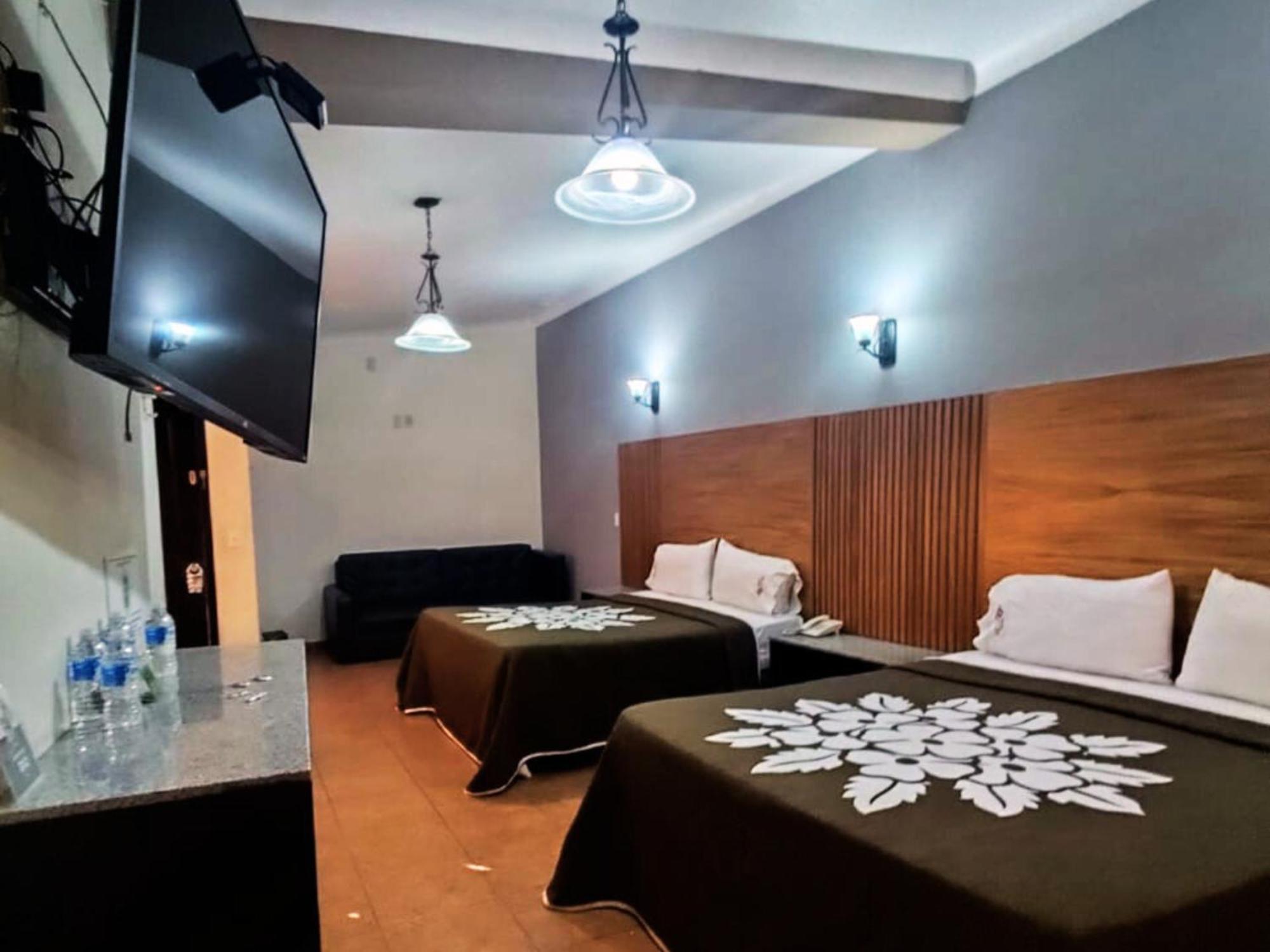 Hotel Aquiles Guadalajara Rom bilde
