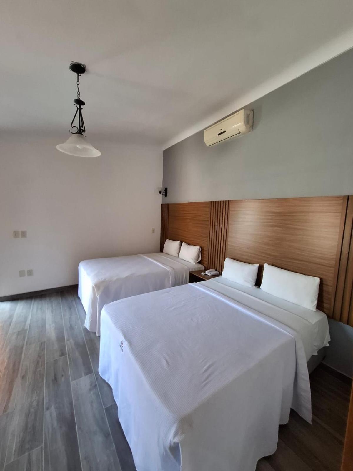 Hotel Aquiles Guadalajara Eksteriør bilde
