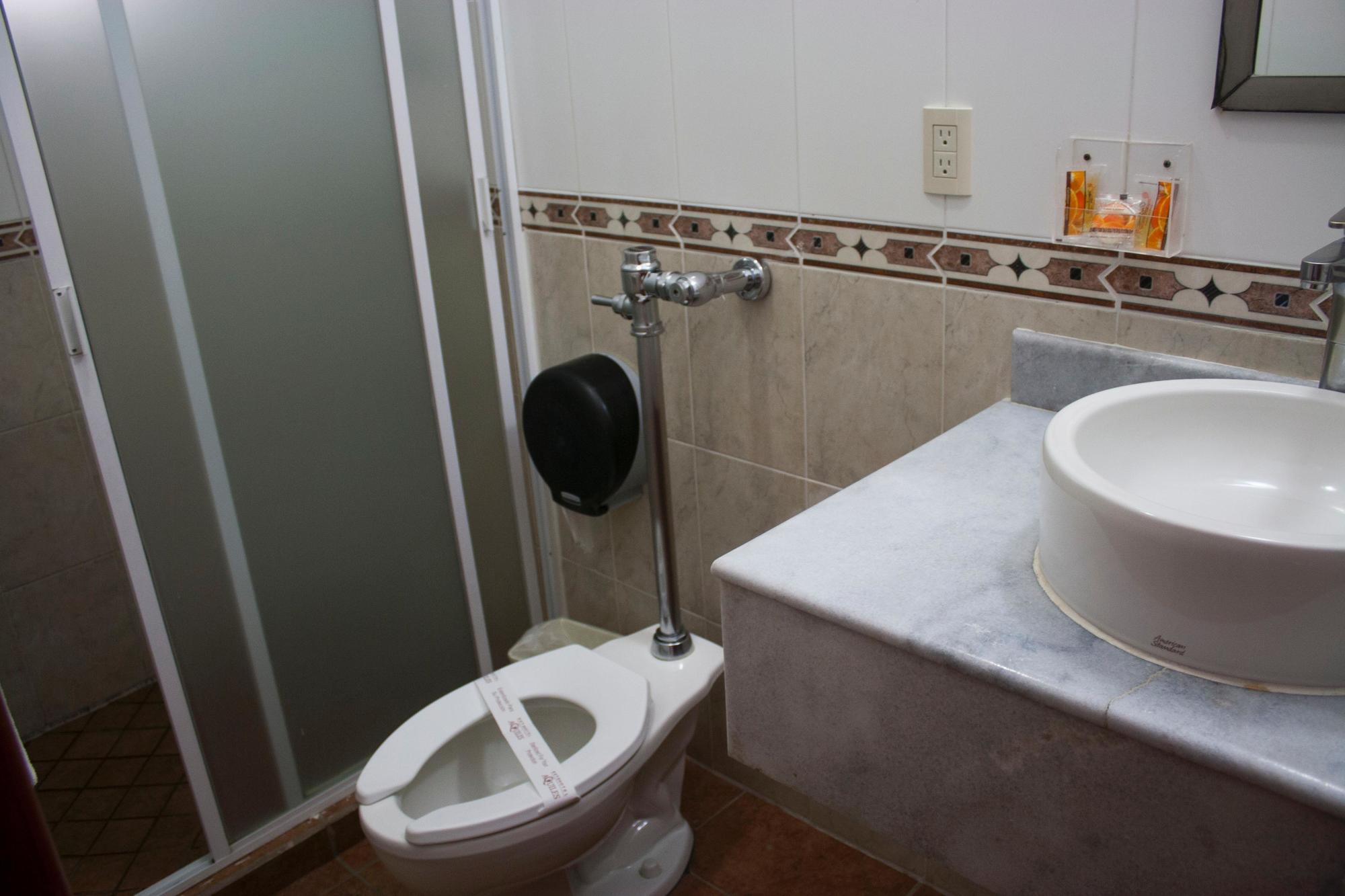 Hotel Aquiles Guadalajara Eksteriør bilde